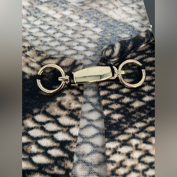 🚨Coco Bianca Animal Print Snack Print Poncho Shawl Wrap - Picture 3 of 8